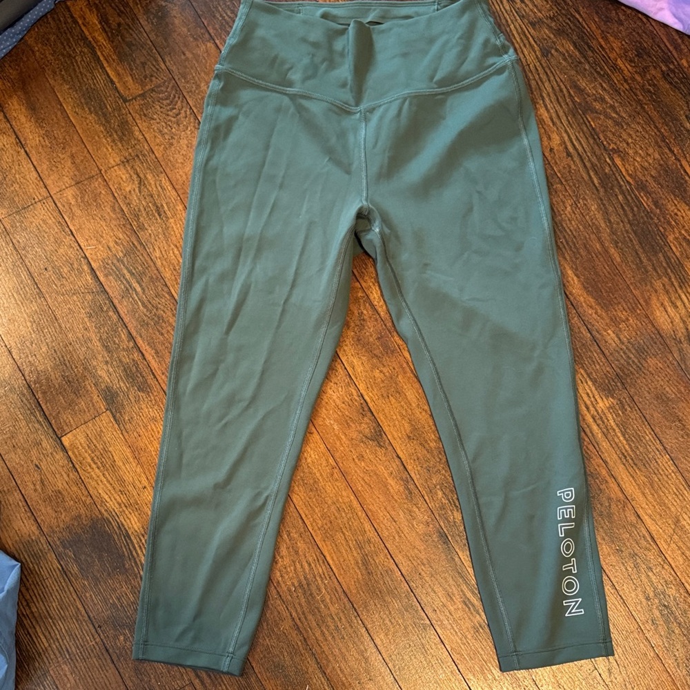 Peloton Womens S Green Leggings